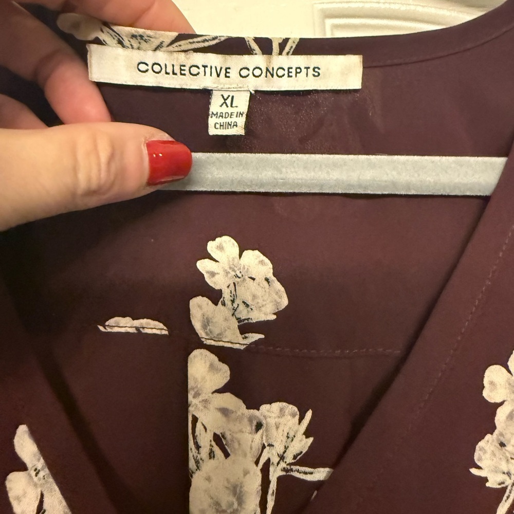Collective Concepts Merlot Floral Blouse Sheer V-Neck Burgundy XL EUC - Picture 10 of 16